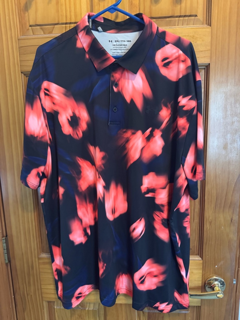 Under Armour Men’s Black Playoff Polo with Coral Print
